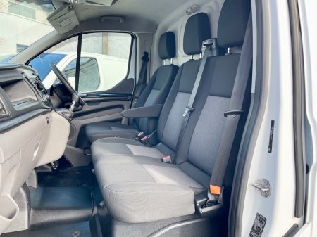 2019 Ford Transit Custom - photo 23