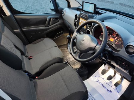 2018 Peugeot Partner - photo 10