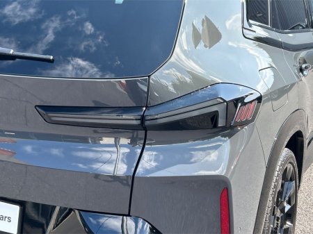 2026 BMW XM - photo 17