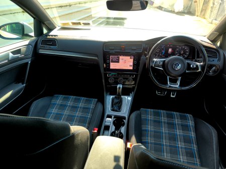 2020 Volkswagen Golf - photo 11