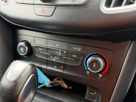 2017 Ford Focus - photo 14