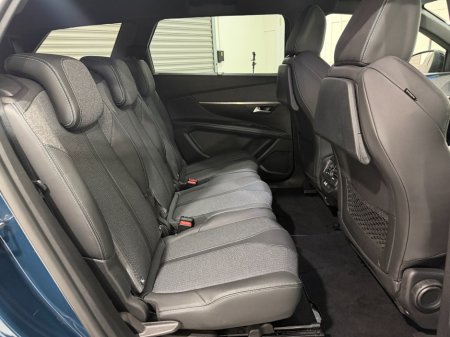 2023 Peugeot 5008 - photo 11