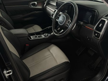 2024 Kia Sorento - photo 13