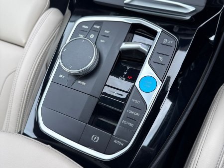 2025 BMW iX3 - photo 10