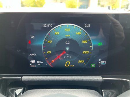 2022 Mercedes-Benz GLA - photo 27
