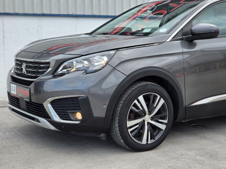 2018 Peugeot 5008 - photo 37