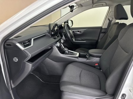 2024 Toyota RAV4 - photo 6
