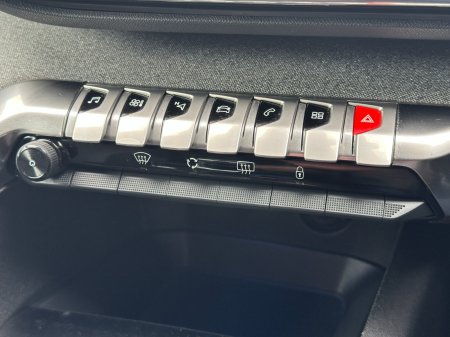 2021 Peugeot 5008 - photo 11