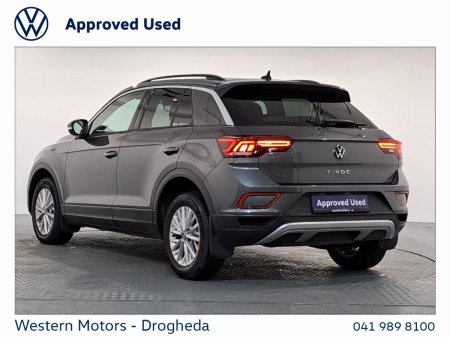 2023 Volkswagen T-Roc - photo 3