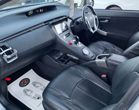 2015 Toyota Prius - photo 13
