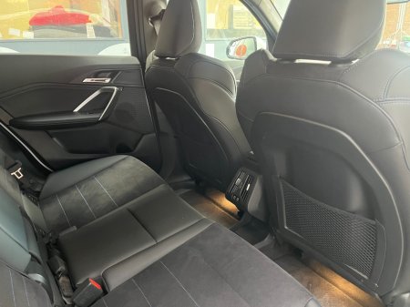 2024 BMW iX1 - photo 18