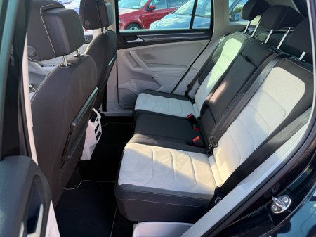 2019 Volkswagen Tiguan - photo 17