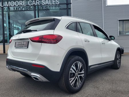 2027 Mercedes-Benz GLA - photo 9