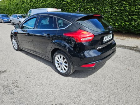 2016 Ford Focus - photo 5
