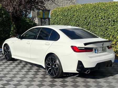2025 BMW 3-Series - photo 5