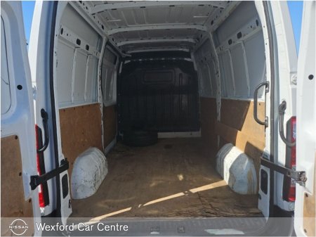2021 Nissan NV400 - photo 10