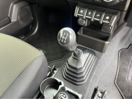 2025 Suzuki Jimny - photo 17