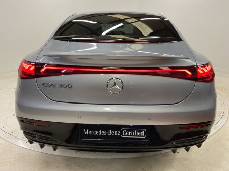 2025 Mercedes-Benz EQE - photo 20