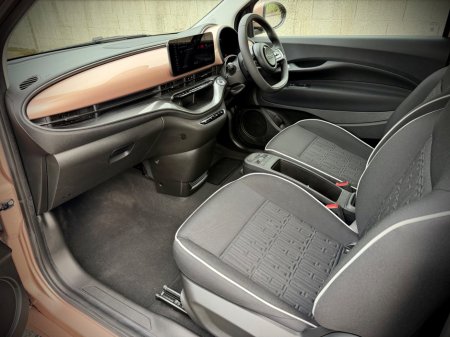 2025 Fiat 500e - photo 24