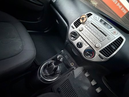 2012 Hyundai i20 - photo 13