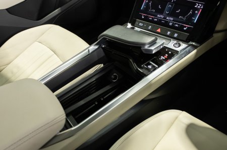 2023 Audi Q8 e-tron - photo 18