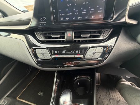 2019 Toyota C-HR - photo 24