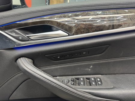 2017 BMW 5-Series - photo 20