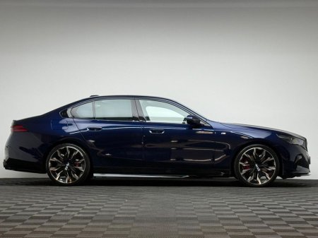 2024 BMW i5 - photo 8