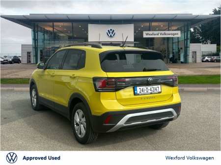 2024 Volkswagen T-Cross - photo 2