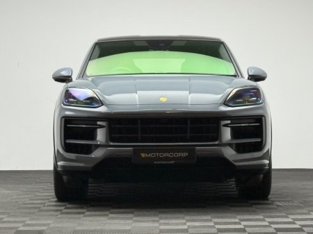 2024 Porsche Cayenne - photo 2