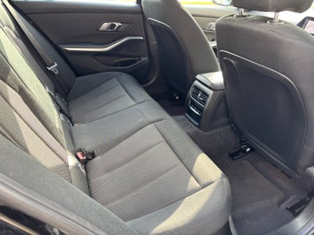 2021 BMW 3-Series - photo 14
