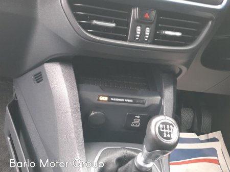2025 Ford Transit Courier - photo 15