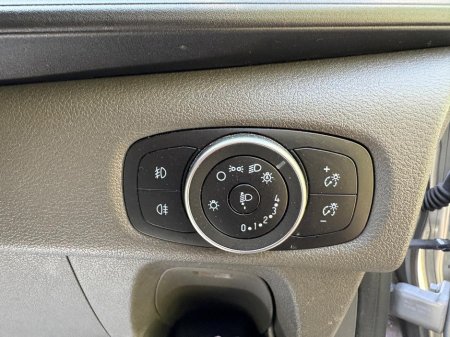 2022 Ford Transit Custom - photo 25