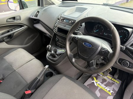 2019 Ford Transit - photo 12