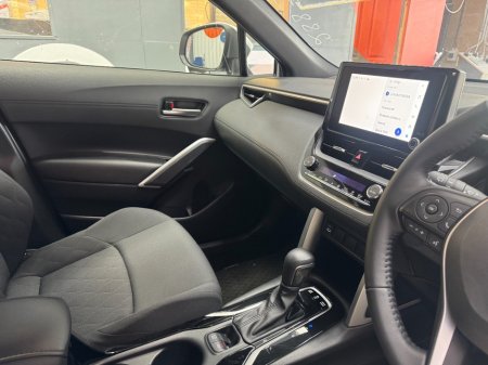 2024 Toyota Corolla Cross - photo 11