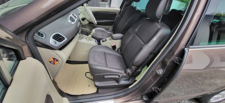 2010 Renault Grand Scenic - photo 10