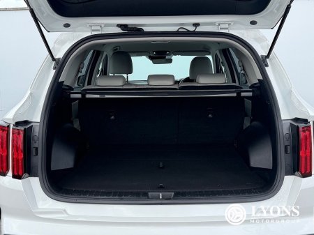 2023 Kia Sorento - photo 10