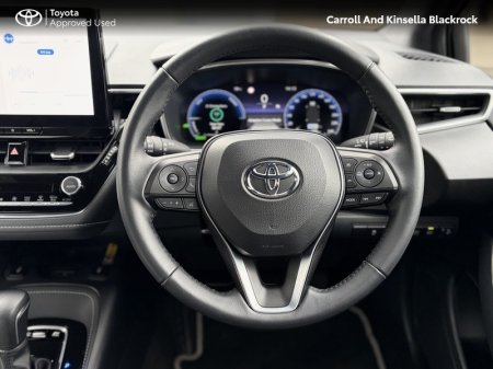 2025 Toyota Corolla - photo 9