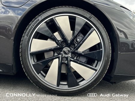 2027 Audi e-tron GT quattro - photo 7