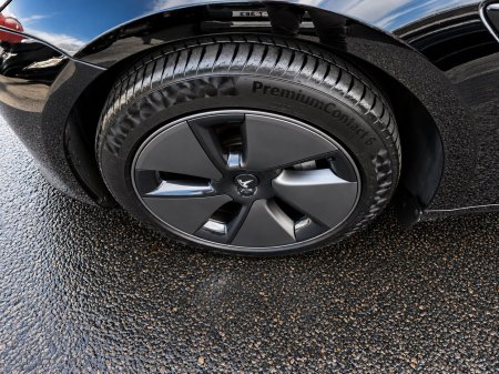 2023 Tesla Model 3 - photo 13