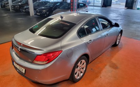 2011 Opel Insignia - photo 2