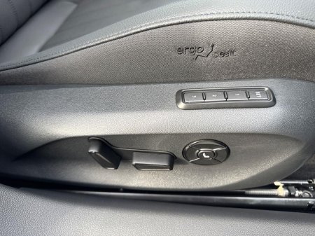 2027 Skoda Superb - photo 24