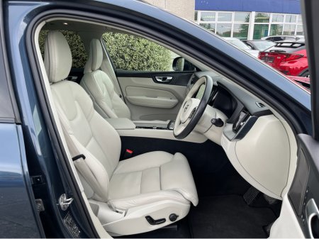 2024 Volvo XC60 - photo 13
