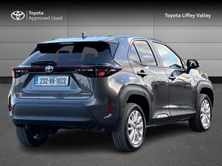 2023 Toyota Yaris Cross - photo 2
