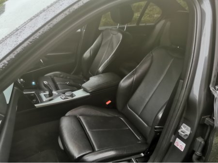 2017 BMW 3-Series - photo 20