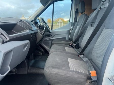 2018 Ford Transit - photo 9