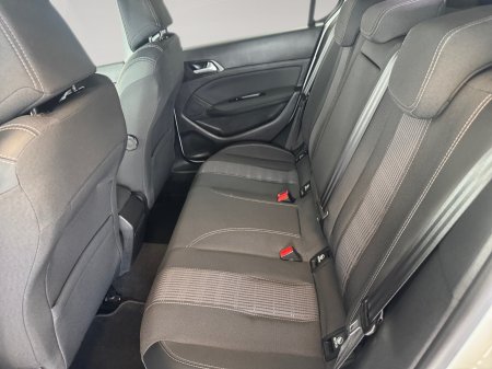 2019 Peugeot 308 - photo 16