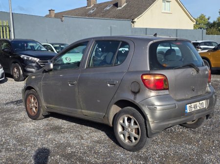 2005 Toyota Yaris - photo 5