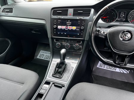 2019 Volkswagen Golf - photo 15