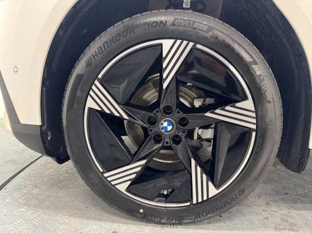 2026 BMW iX3 - photo 12